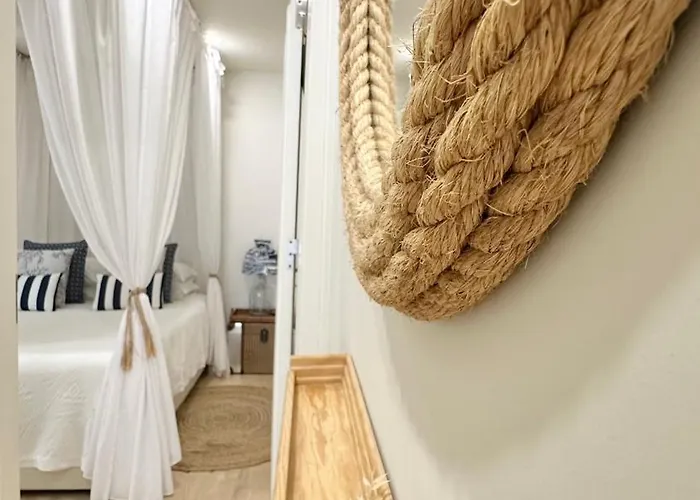 Ana's House * Σετούμπαλ